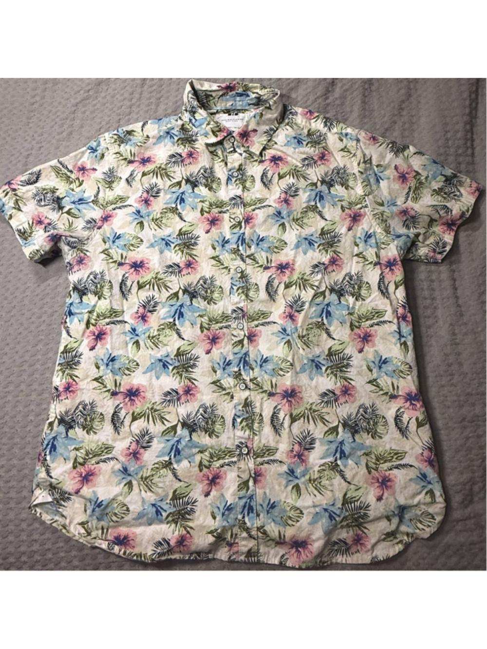 Denim & Flower Ricky Singh Mens Short Sleeve Shirt White Floral Tropical Size L